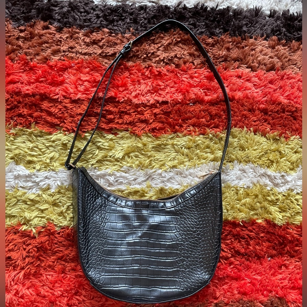 Alligator crescent bag